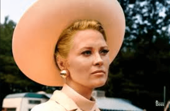 Faye Dunaway Net Worth