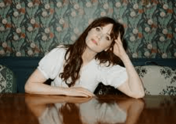 Zooey Deschanel Net Worth